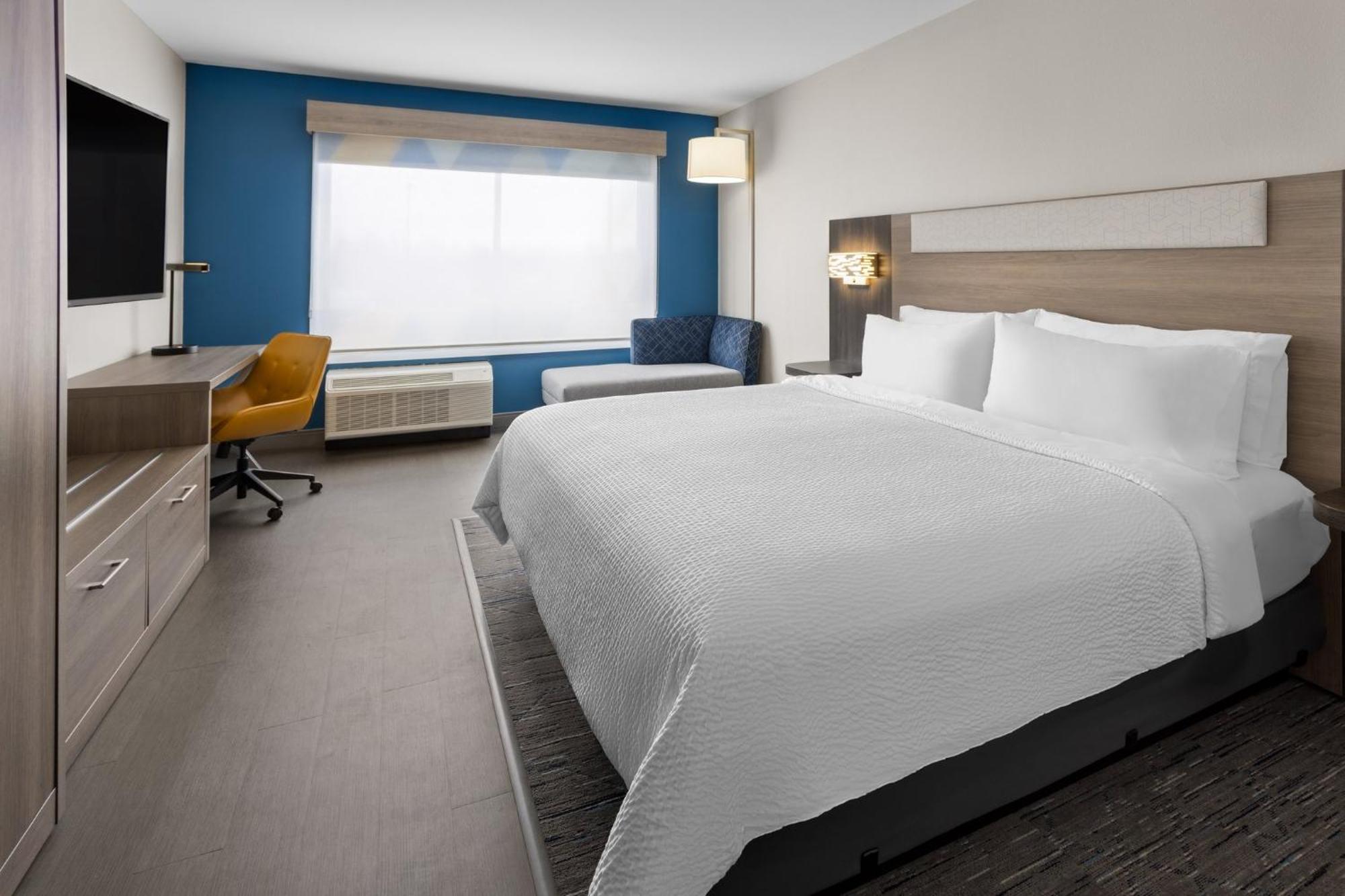 Holiday Inn Express & Suites Waynesboro East Eksteriør billede